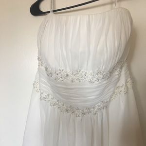 Long train wedding dress